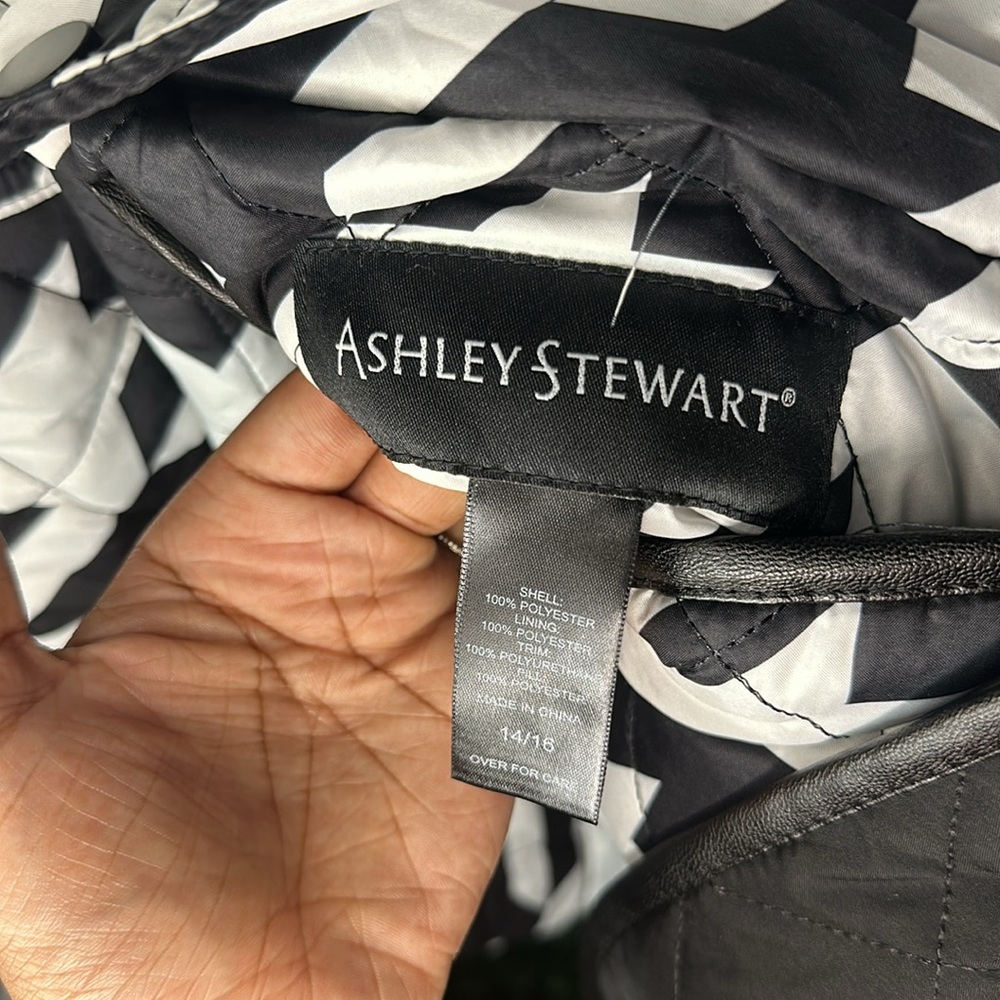 Reversible Button Coat - image 8